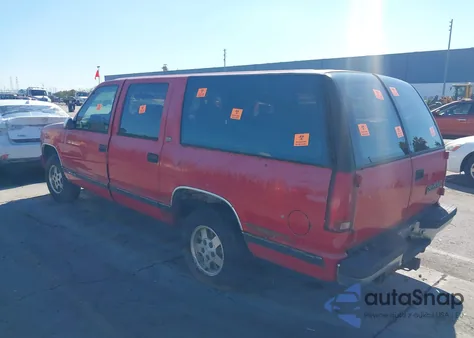 1993 Chevrolet Suburban C1500 from USA, damaged, VIN 1GNEC16K4PJ399163